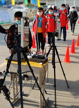 擺閘,三輥閘,速通閘,旋轉(zhuǎn)閘,平移閘,一字閘,人臉識別，