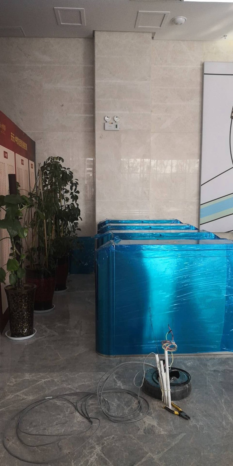 擺閘,三輥閘,速通閘,旋轉(zhuǎn)閘,平移閘,一字閘,人臉識(shí)別，